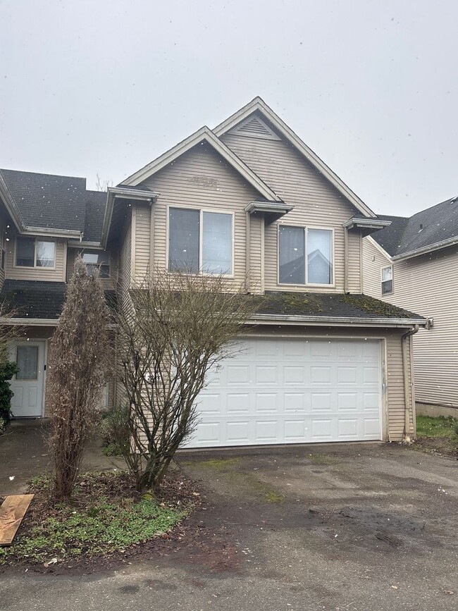 Building Photo - 2814 Queen St Unit 2814