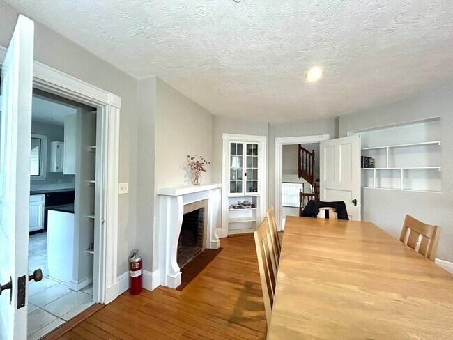 Photo - 1601 Centre St Unit -