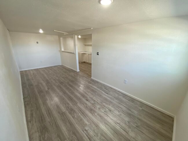 Photo - 2604 Avenue S