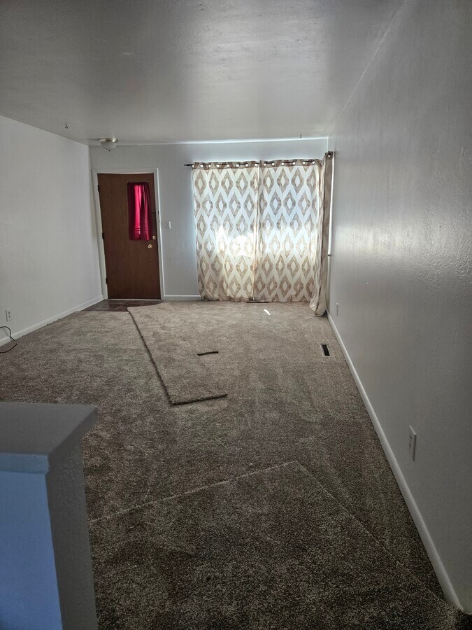 Photo - 1418 Laporte Ave