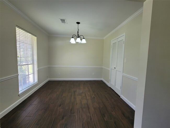Photo - 9322 Fairdale Ln