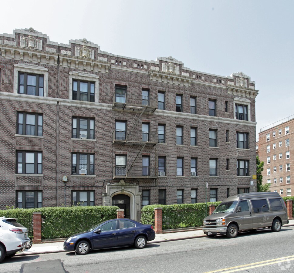 2100 Cropsey Avenue - 2100 Cropsey Ave Apartments