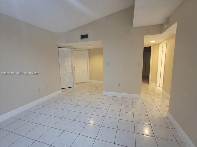 Photo - 9673 SW 138th Ave Unit QD1R