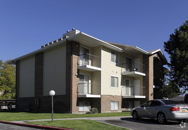 Willow Cove - Willow Cove