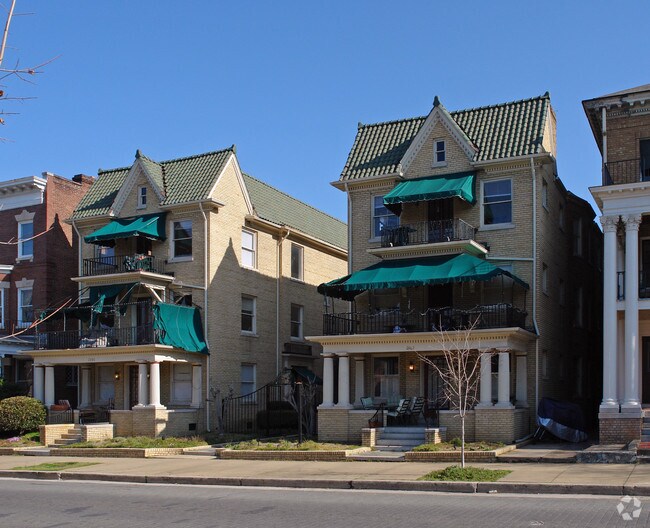 Photo - Countess Court Apartments