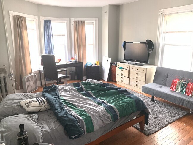 Photo - 1 Sachem St Unit 1