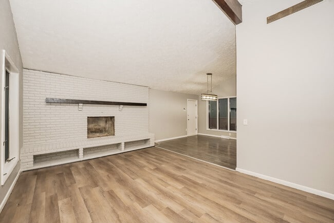 Photo - Charming Cortland Residence