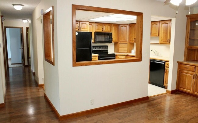 Building Photo - 514 E Olive St Unit 514