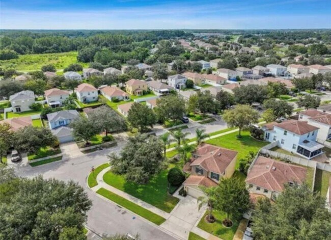 Photo - 18907 Randall Pl