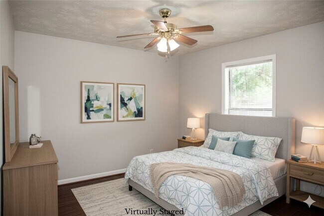 Photo - 1900 Woodsman Dr Unit B