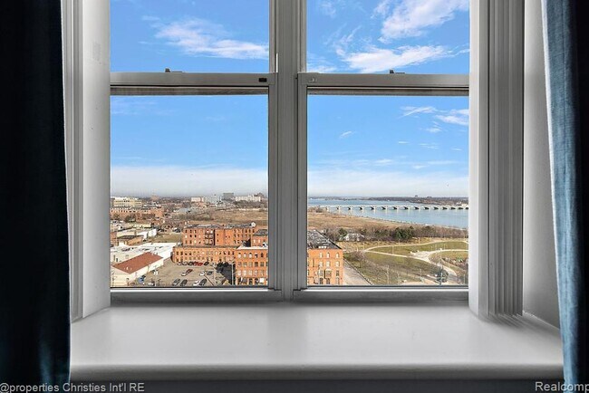 Bedroom 1 - 250 E Harbortown Dr Unit 1504