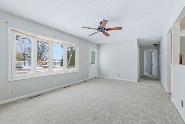 Photo - 19728 Glennell Ave