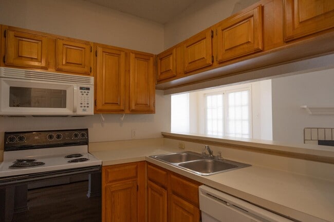 Photo - 3001 Cedar St