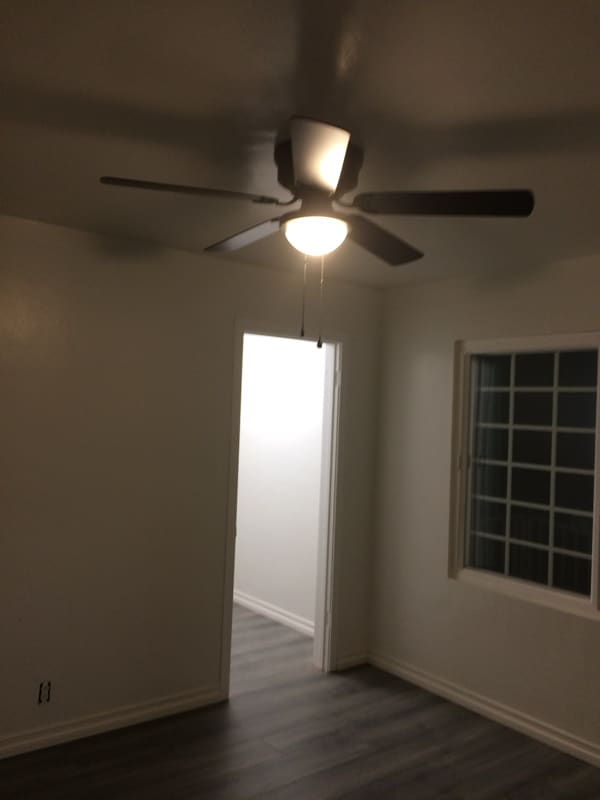 Photo - 306 W Sunkist St