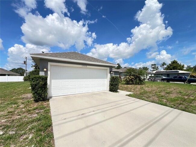Photo - 1902 Laredo Dr