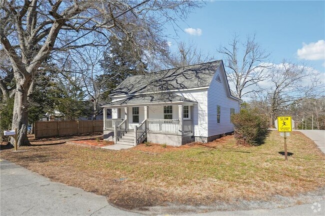 Building Photo - 326 Pearl St Rental