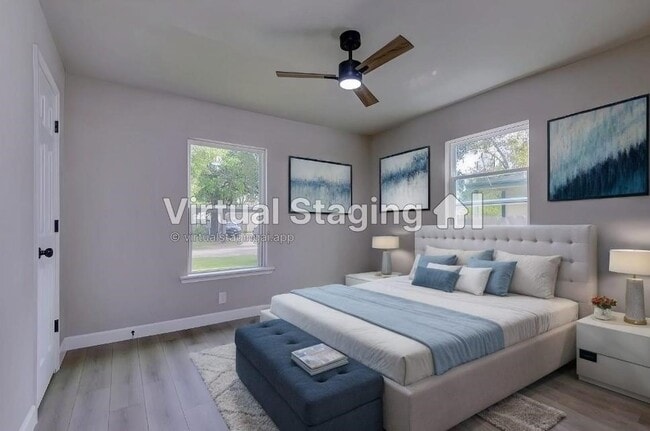 Photo - 1109 13th St N