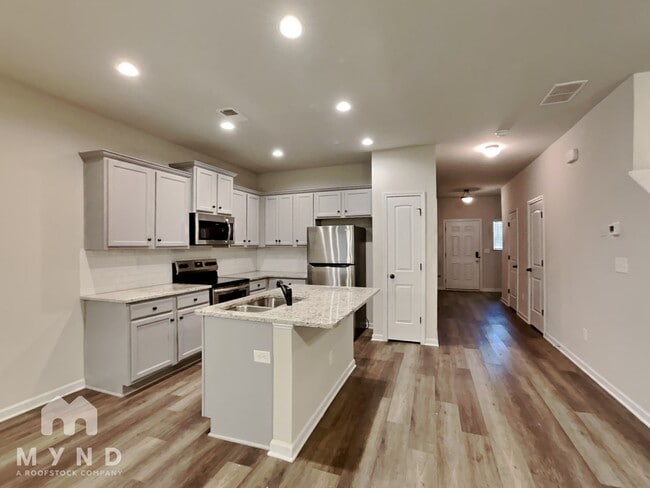 Photo - 6063 Oak Bend Ct