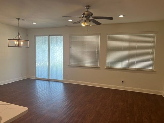 Photo - Dinuba House For Rent
