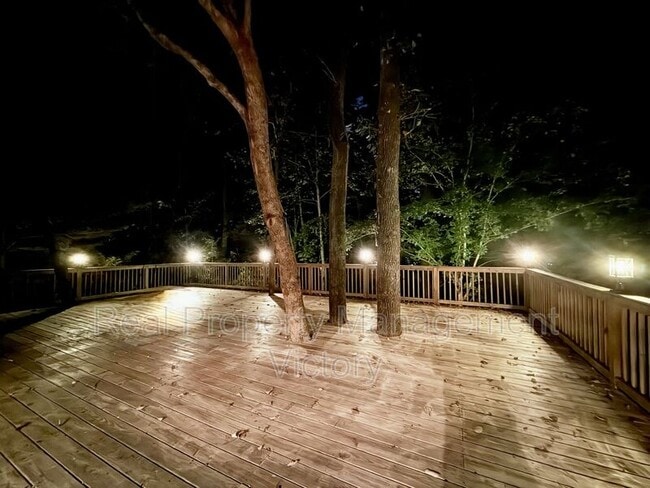 Photo - 1199 Berwick Rd