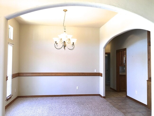 Photo - 813 W Windmill Ct