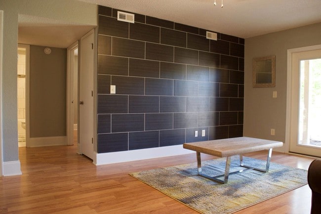 Photo - College Station Apartments