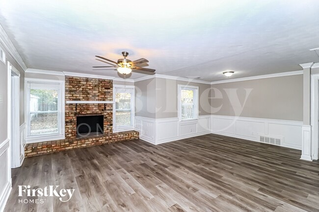 Photo - 3145 Overbrook Dr