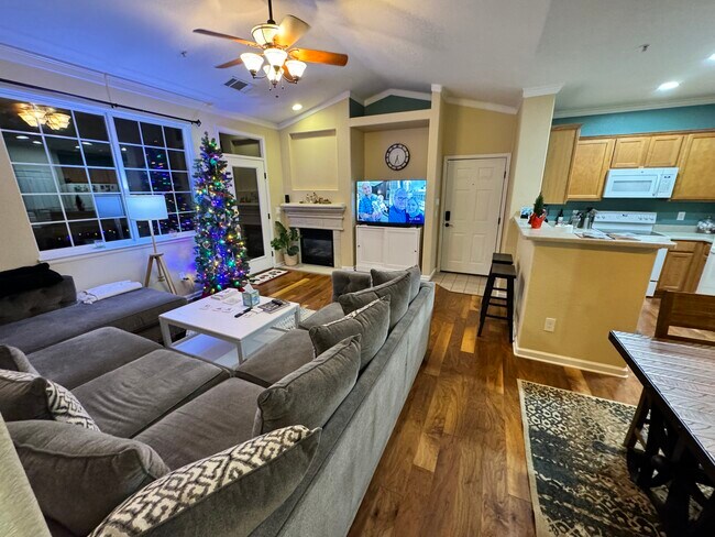 Photo - 8035 Lee Dr Unidad 201