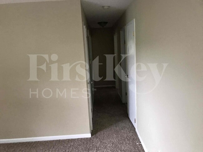 Photo - 955 Lorraine Ave