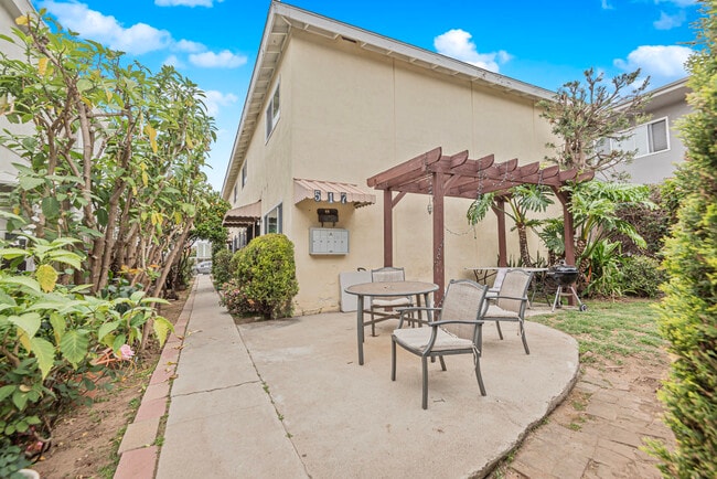 Photo - 517 Raymond Ave Unit 3