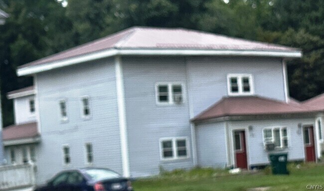 170 Oswego St