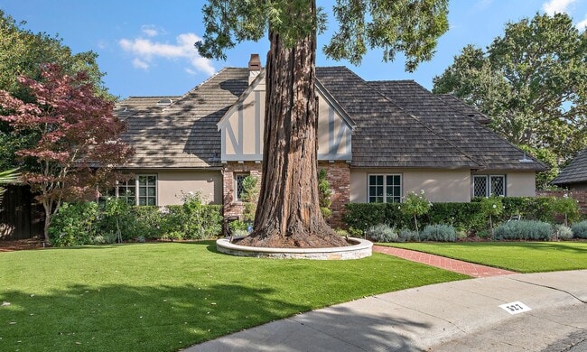 Photo - Exquisite English Tudor Estate on Private ...