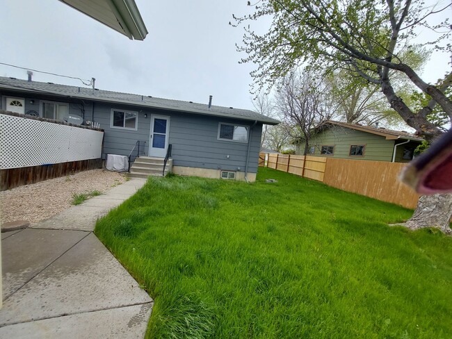 1618 Elaine St Unit 1620