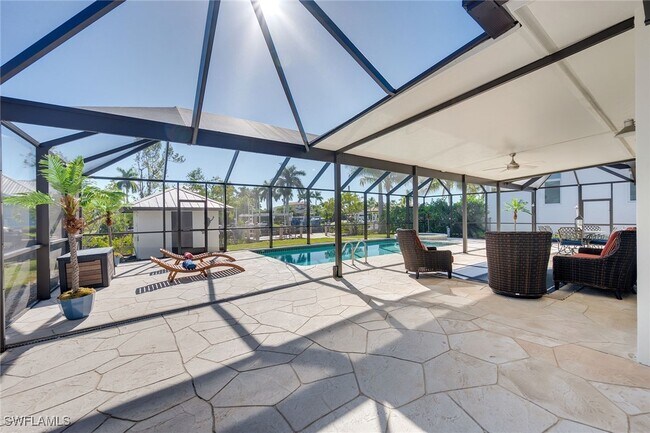 Building Photo - 1410 Curlew Ave