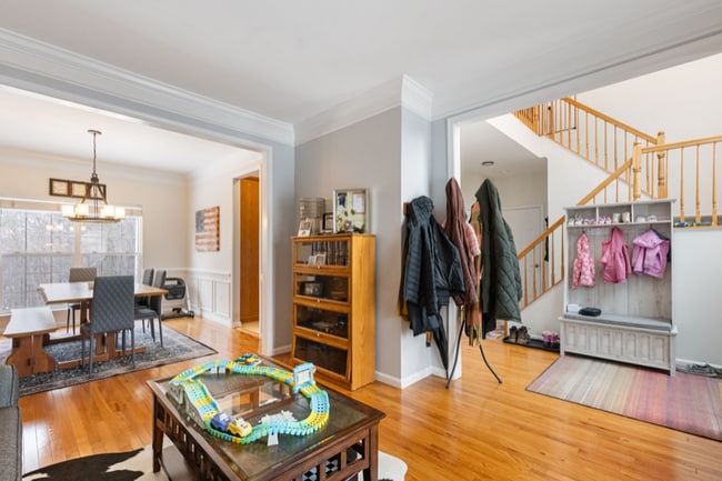 Photo - 2953 Medford Dr