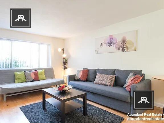 Photo - 2 bedroom in Belmont MA 02478