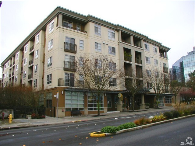 Building Photo - Cozy Studio in Downtown Bellevue Rental