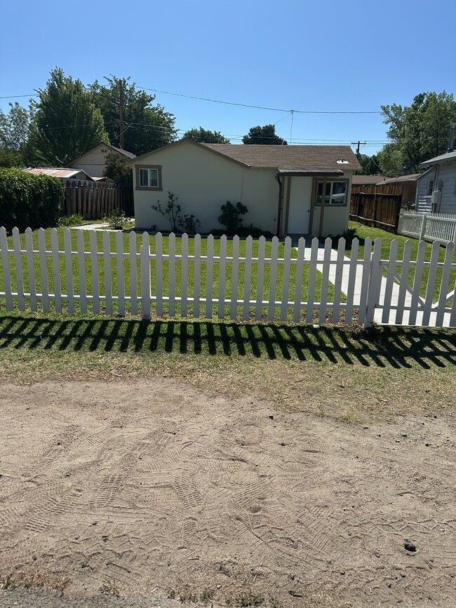 Photo - Fresh one bedroom, one bath home in downtown Bishop