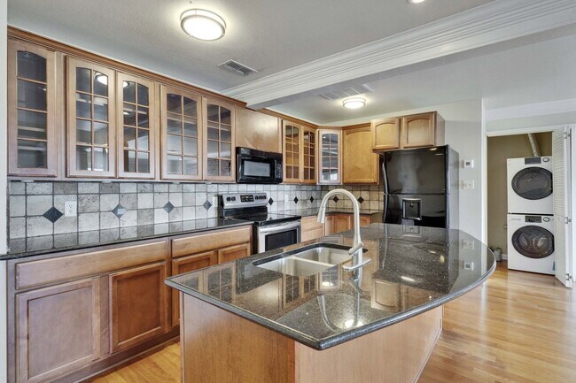 Photo - 8888 Tallwood Dr Unit Apartment 3310