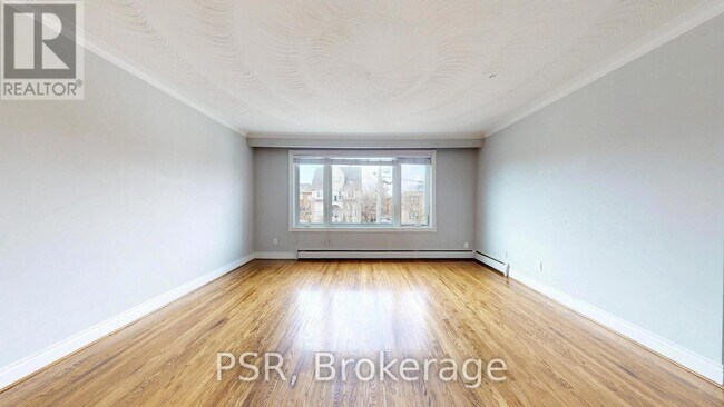 Photo - 37 Morgan Ave Unit Upper