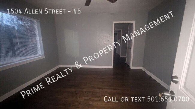 Photo - 1504 Allen St Unidad #5