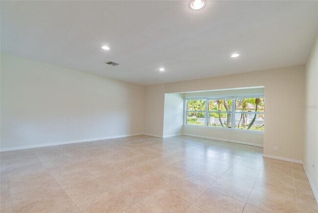 303 Wildwood Way
