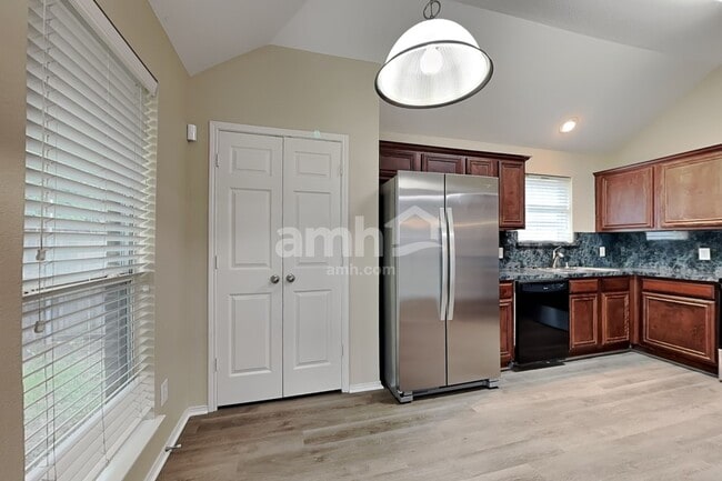 Photo - 741 Fairview Ave