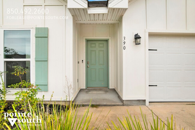 Photo - 390 Gemini St