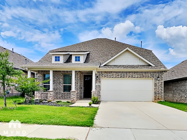 Building Photo - 4725 Tanglewood Dr
