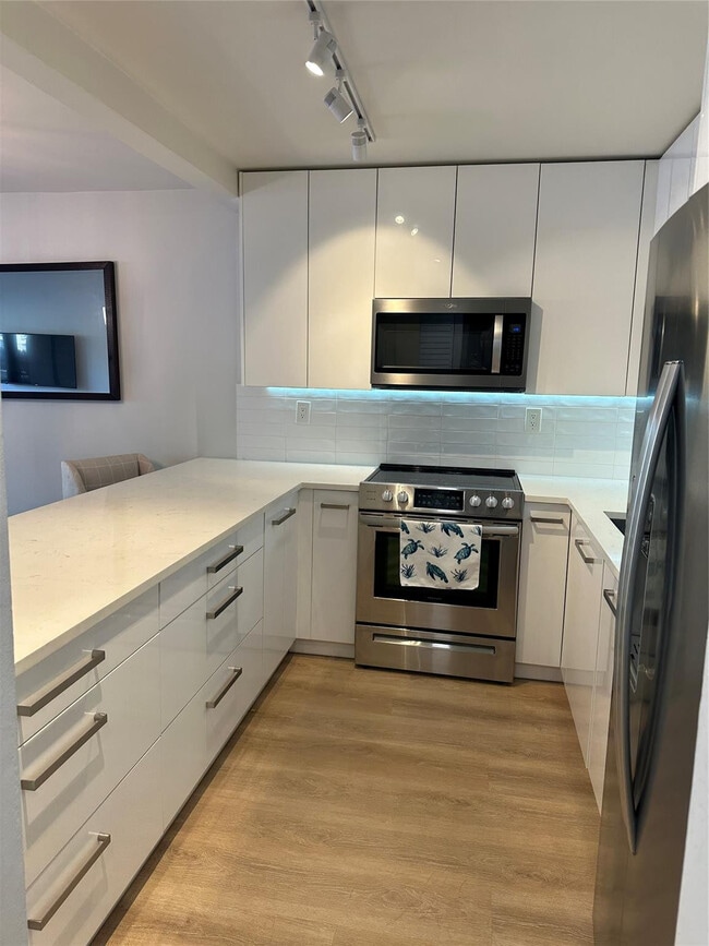 Photo - 3821 Environ Blvd Unit 110