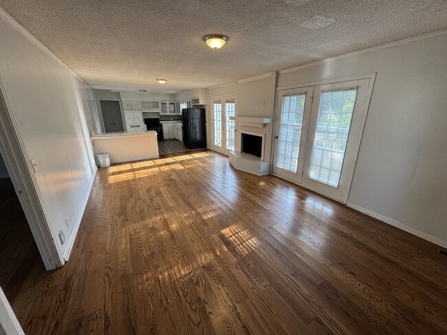 704 Davis Dr