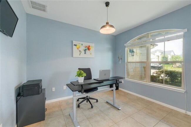 Photo - 113 Checkerspot Ct