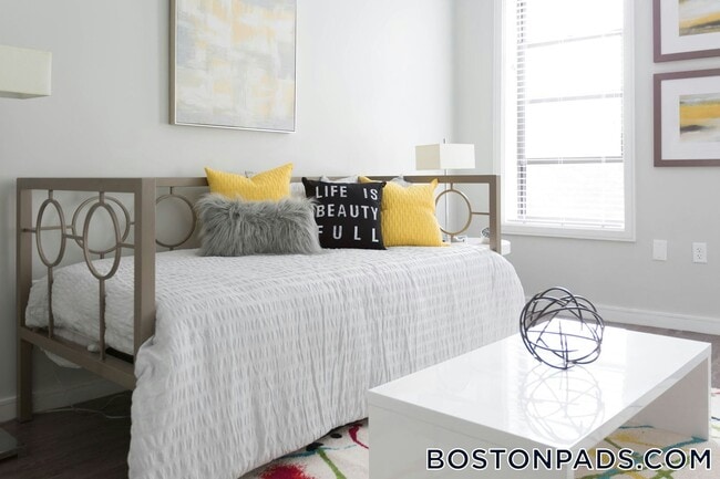 Photo - 82 Franklin St Unit 305