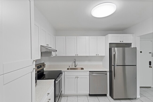 Photo - 495 SE 8th St Unit 140